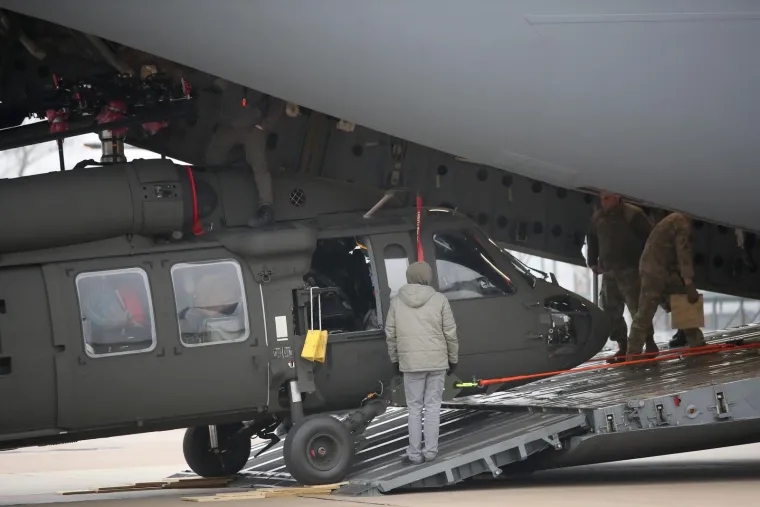 Pogledajte kakva je grdosija sletjela u Zagreb! Ni Banožić nije skrivao oduševljenje, ali se sjetio i Milanovića: 'Valjda je doživio nekakvo prosvjetljenje'
