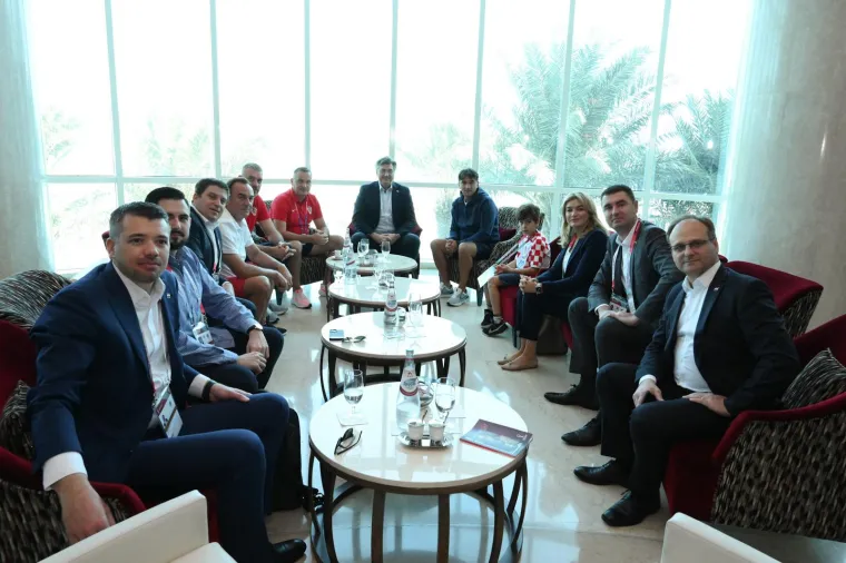 &Scaron;to mu je premijer savjetovao? Dalić se sastao s Plenkovićem u Dohi