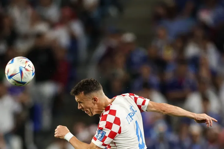 Od 'dječaka' do mu&scaron;karca: Ovo je Ivan Peri&scaron;ić danas, a sjećate li se kako je izgledao na debiju za Vatrene?