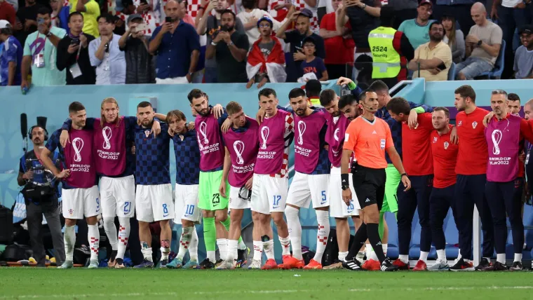 Vatreni u svom stilu do&scaron;li do četvrtfinala SP-a: Čudesni Livaković zaključao vrata i poslao Japance kući