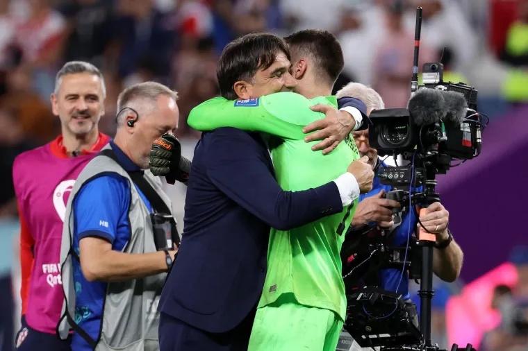 Vatreni u svom stilu do&scaron;li do četvrtfinala SP-a: Čudesni Livaković zaključao vrata i poslao Japance kući