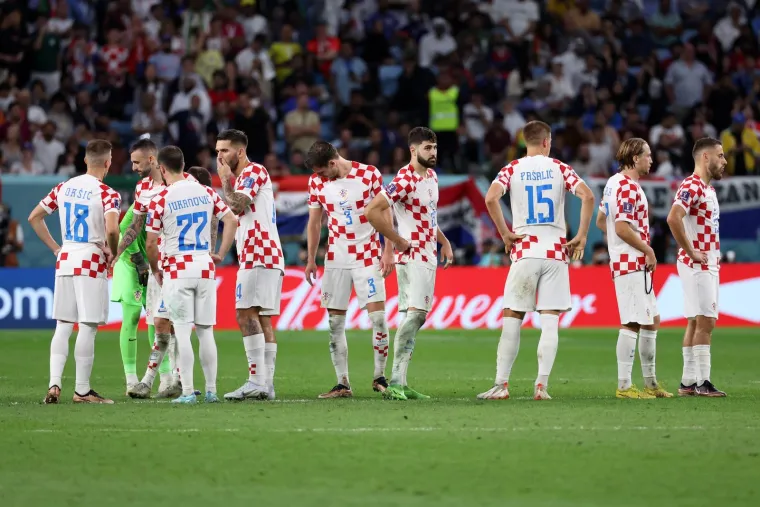 Vatreni u svom stilu do&scaron;li do četvrtfinala SP-a: Čudesni Livaković zaključao vrata i poslao Japance kući
