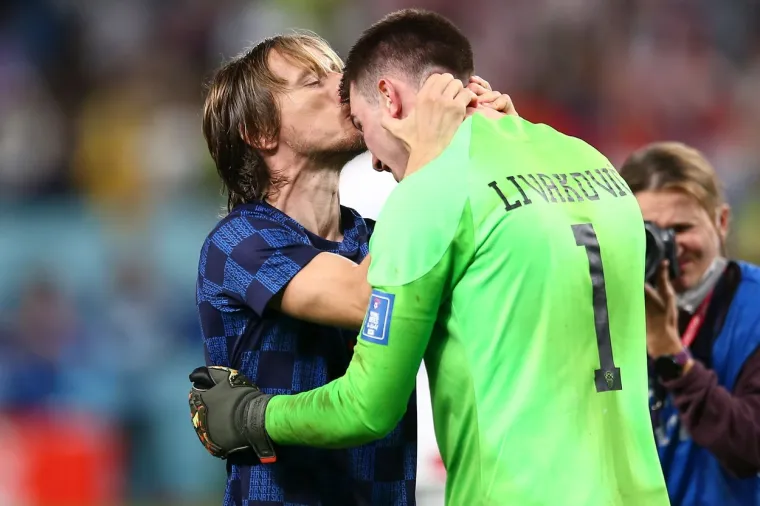 Proći će vas trnci kad vidite &scaron;to je Modrić napravio Livakoviću nakon utakmice, imao je poseban razlog