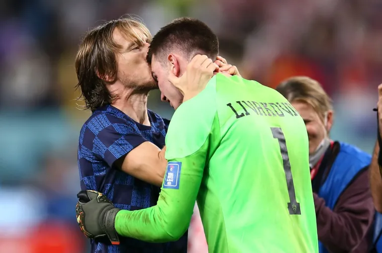 Proći će vas trnci kad vidite &scaron;to je Modrić napravio Livakoviću nakon utakmice, imao je poseban razlog