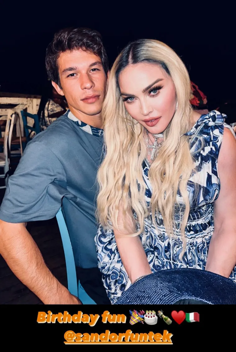 Madonna nas je 2022. zaprepa&scaron;tavala operacijama, ekstravagantnim kombinacijama, ali i golotinjom i raskala&scaron;enim partyjima