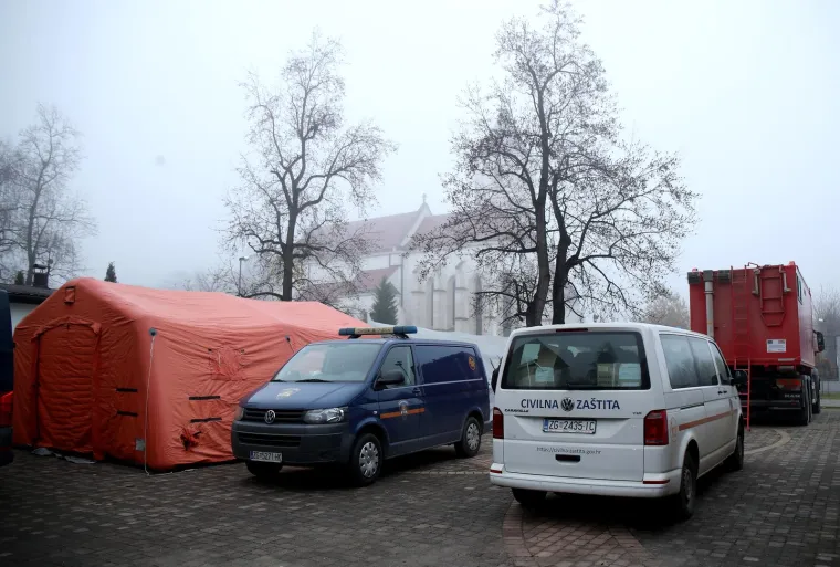 Vojna policija ogradila mjesto pada MiG-a u Voćinu: Poznato zdravstveno stanje pilota