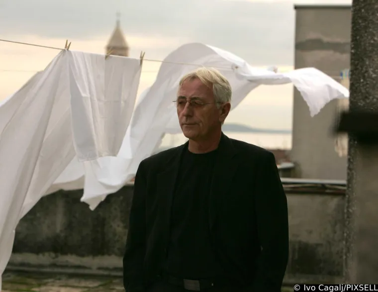 Supruga Olivera Dragojevića rasplakala Hrvatsku objavom za njegov 75. rođendan: 'Uvuče se u tebe kao sitna pra&scaron;ina...'