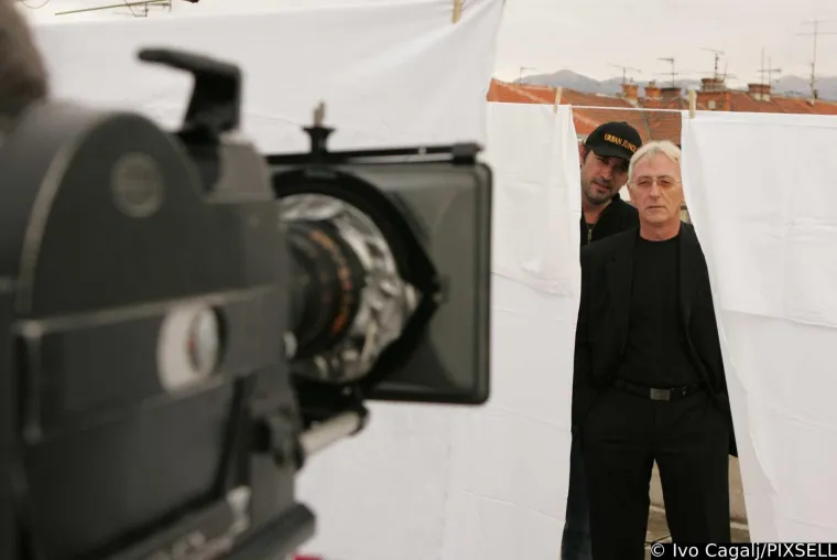 Supruga Olivera Dragojevića rasplakala Hrvatsku objavom za njegov 75. rođendan: 'Uvuče se u tebe kao sitna pra&scaron;ina...'