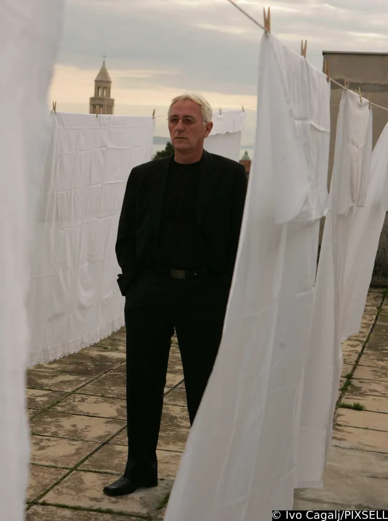 Supruga Olivera Dragojevića rasplakala Hrvatsku objavom za njegov 75. rođendan: 'Uvuče se u tebe kao sitna pra&scaron;ina...'