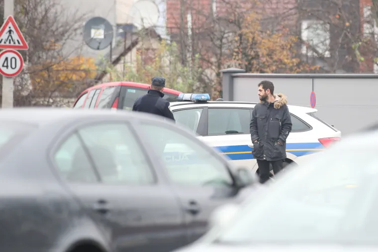 Drama u Maksimiru! Policajci u pancirkama i s fantomkama na mjestu gdje je propucana osoba