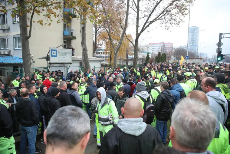 Tisuću prosvjednika Čistoće: 'Ako nas ne poslu&scaron;aju, za Božić idemo u &scaron;trajk'