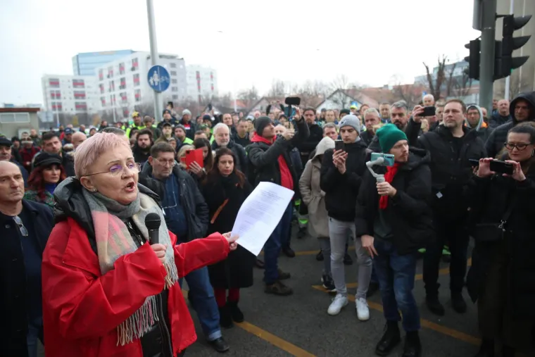 Tisuću prosvjednika Čistoće: 'Ako nas ne poslu&scaron;aju, za Božić idemo u &scaron;trajk'