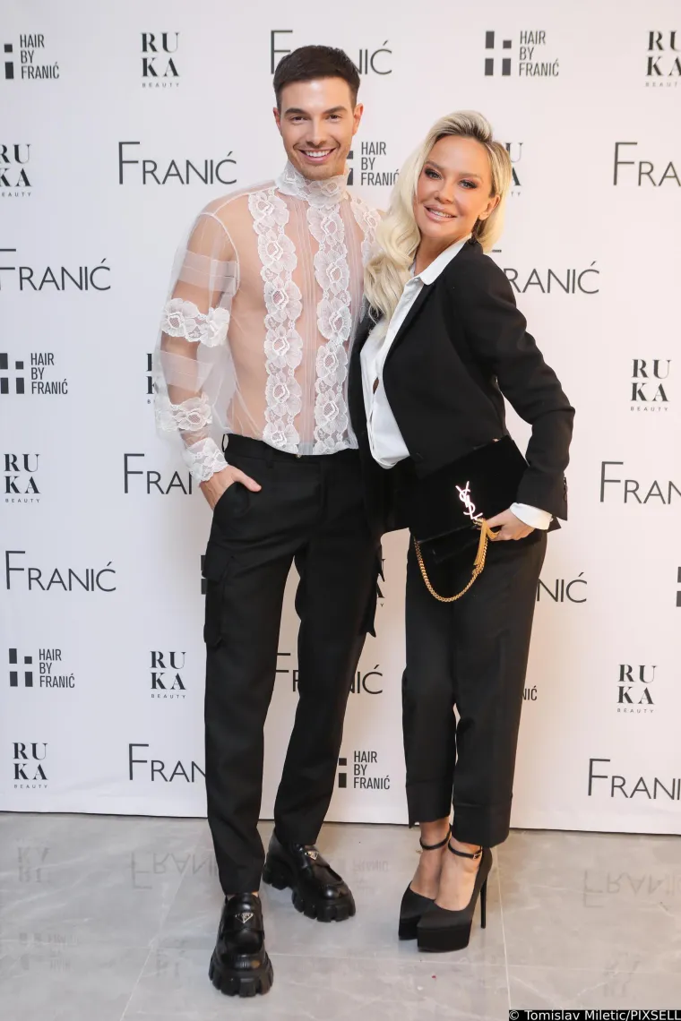 Skockane Maja &Scaron;uput i Franka Batelić s razlogom su privukle najvi&scaron;e pažnje, Jelena Rozga čak i zapjevala...