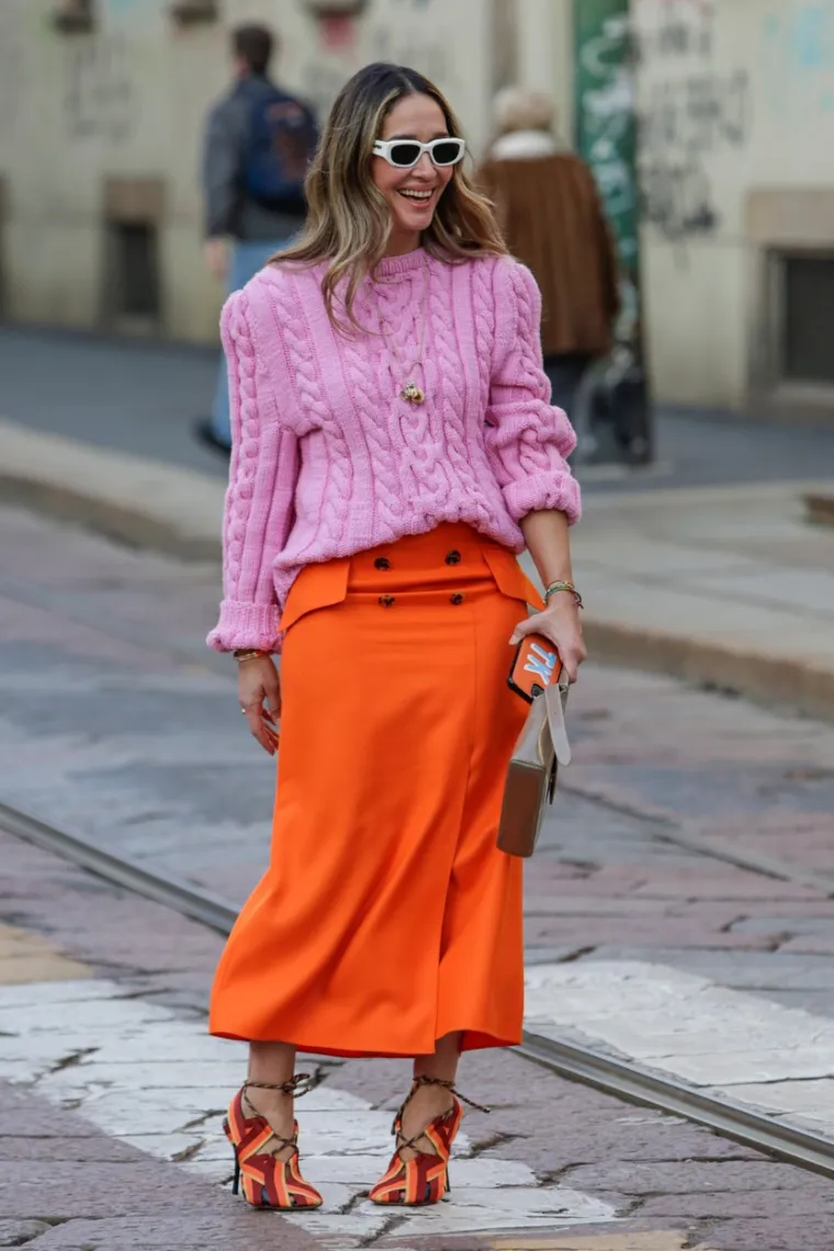 Ugrijat će vas ovi prizori s ulica: &Scaron;etalo se u oskudnim krpicama, pokazivalo previ&scaron;e... Pogledajte najhrabrija izdanja 2022.