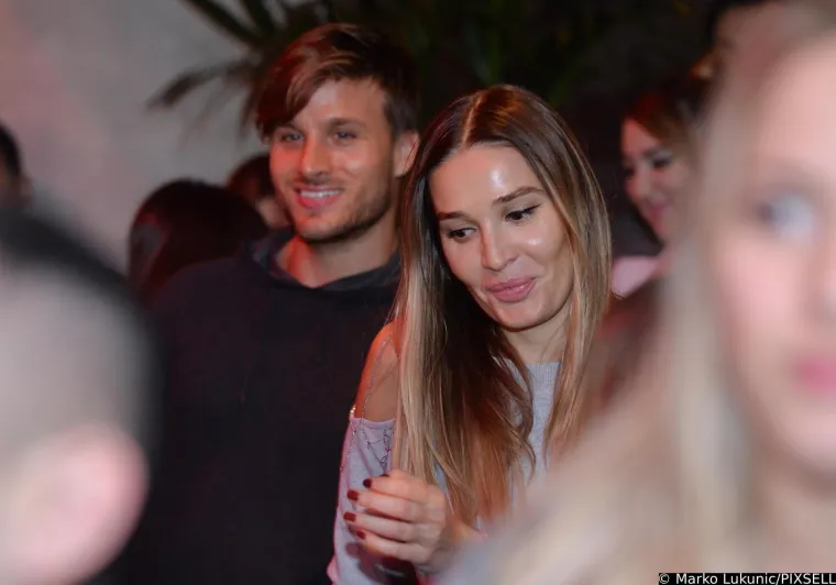 Tatjana Dragović 'peče' se na Maldivima, a zbog ovih fotki skočili celzijusi i u Hrvatskoj: 'Izgleda&scaron; bolje nego prije 25 godina'