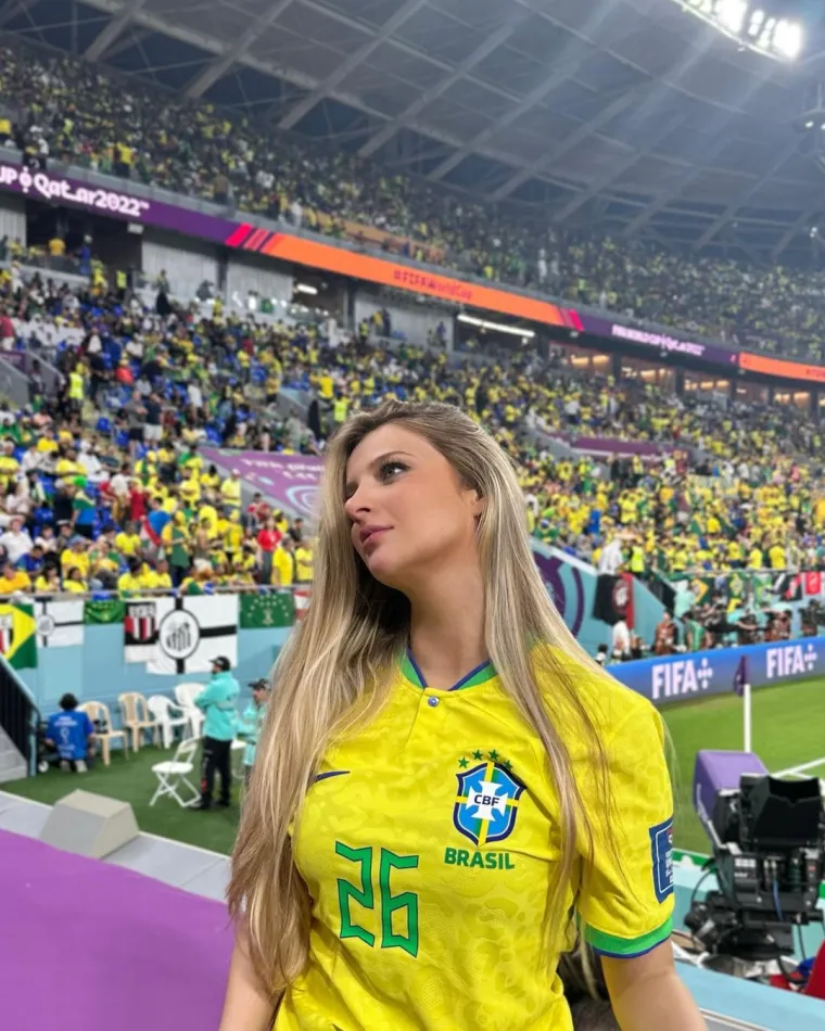 Gabriel Martinelli (21) u vezi je sa studenticom medicine Isabellom Rousso. Iako nije poznato kada su se točno upoznali, navodno su u romantičnoj vezi oko godinu dana.