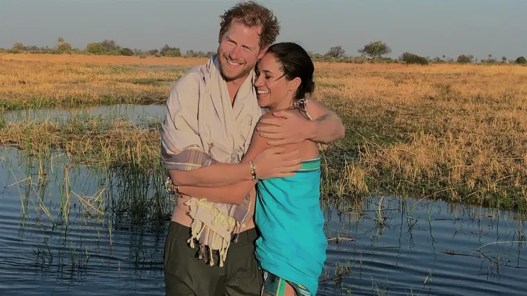 Meghan i Harryju se crno pi&scaron;e? Palača se oglasila o kontroverznom dokumentarcu, procurile i nikad viđene privatne snimke!