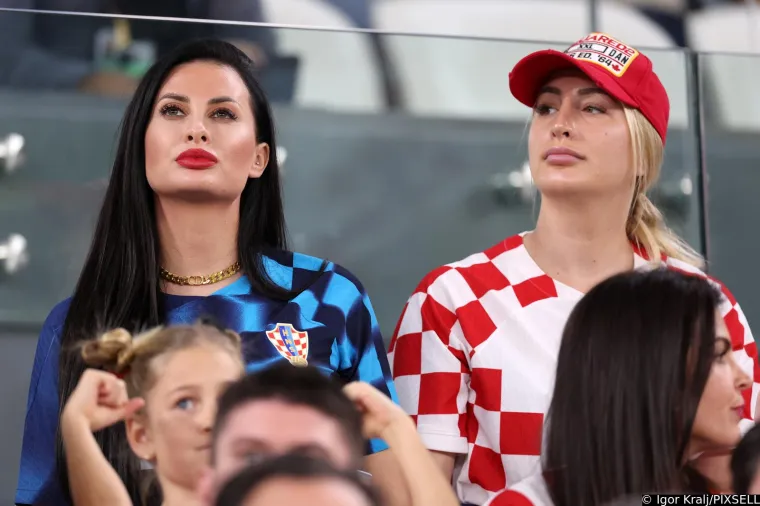 Jeste li primijetili u čemu se Livakovićeva supruga pojavila na tribinama?