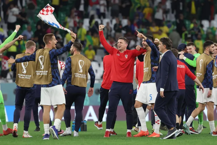 Čarobna noć: Pogledajte delirij Vatrenih i očaj Brazilaca nakon senzacionalne pobjede Hrvatske