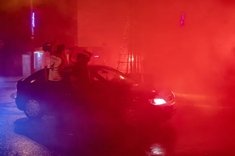 VELIKA NAVIJAČKA GALERIJA Hrvatska noćas neće spavati! Ludo slavlje se se prelilo na ulice