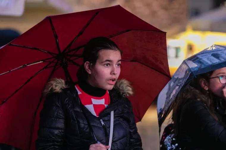 VELIKA NAVIJAČKA GALERIJA Hrvatska noćas neće spavati! Ludo slavlje se se prelilo na ulice