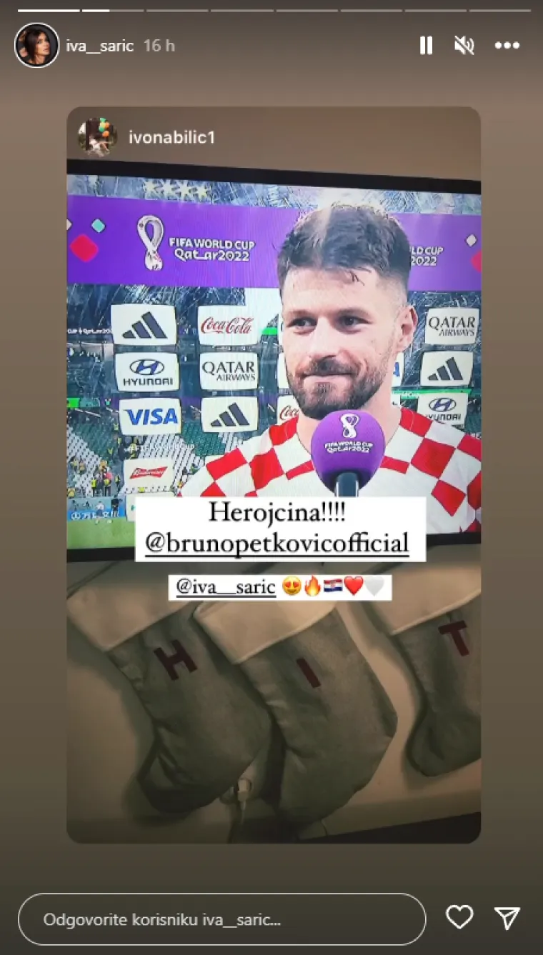 Širi se preslatka snimka s tribina: Iva Šarić i Bruno Petković uhvaćeni u trenucima nježnosti nakon velike pobjede!