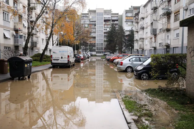 Kao da je 1922., a ne 2022.: Pogledajte što je u nedjelju ujutro dočekalo Zagrepčane