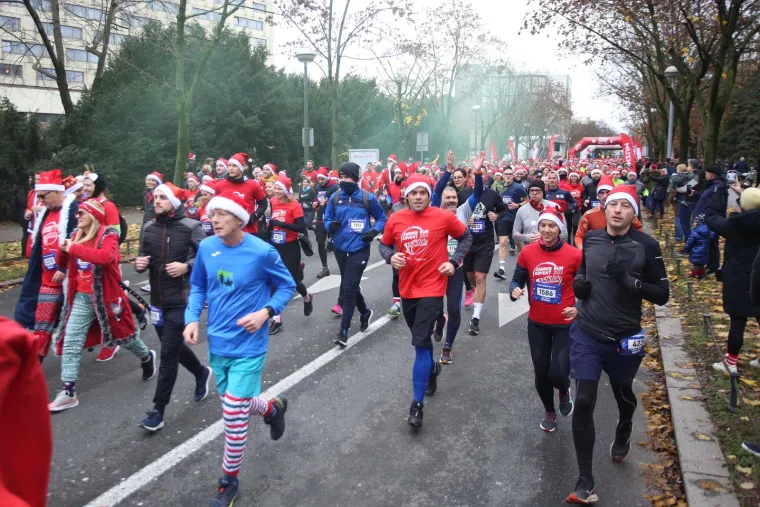 U Zagrebu održana humanitarna utrka: Trčali su mali i veliki, ali i kućni ljubimci