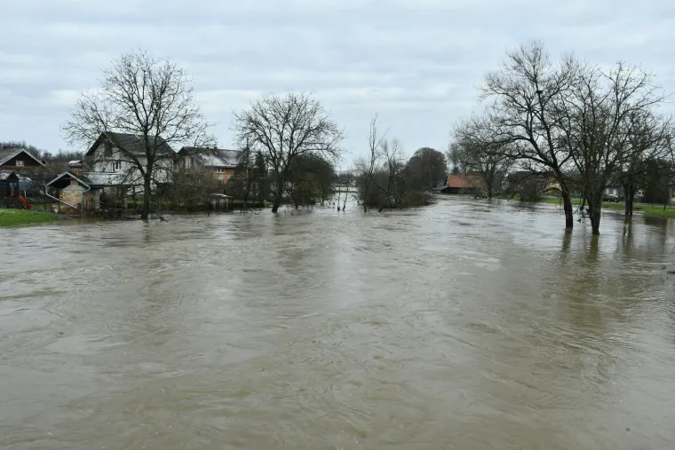 Izvanredno stanje obrane od poplava u Sunji