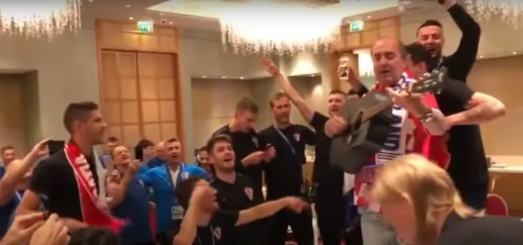 U Dohi je sve stalo, poput bombe je odjeknulo: Mladen Grdović stiže u Katar s gitarom iz Rusije koja je čuvana na tajnom mjestu u Dalmaciji