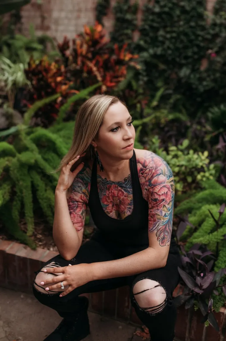 Tijekom kuhanja je zadobila jezive opekline, ali pogledajte kako to izgleda nakon ove genijalne tetovaže