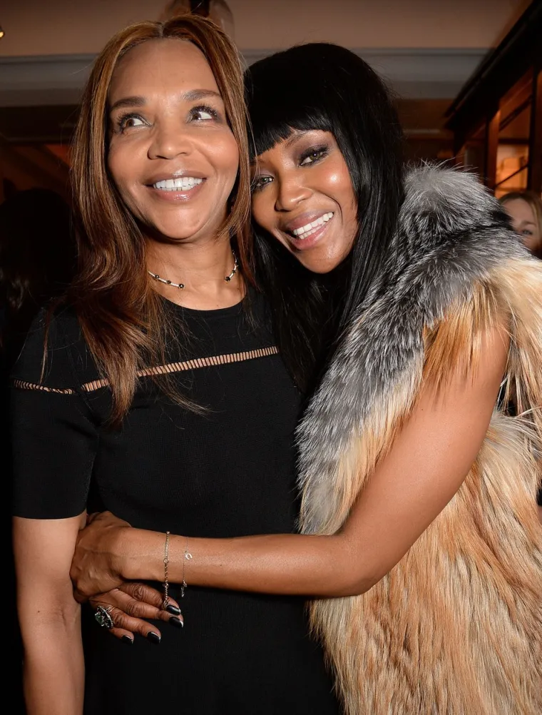 Majka Naomi Campbell (70) izgleda mladoliko poput kćeri: 'Mislio sam da ti je to sestra'