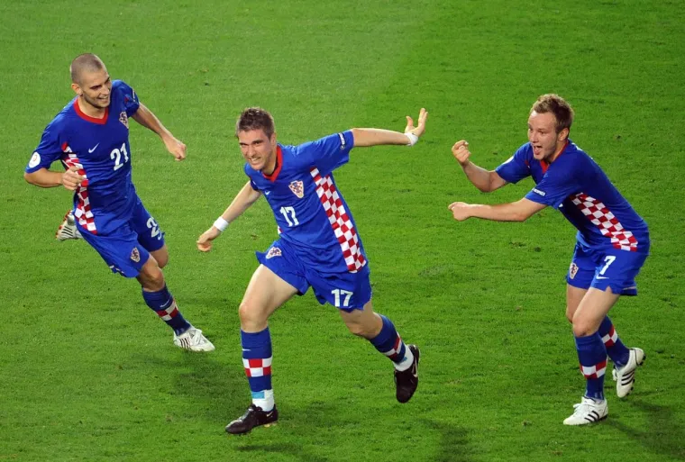 Sjećate li se ovog Vatrenog asa? Nekada je zabijao kao na traci, a sada Hrvatsku bodri s tribina