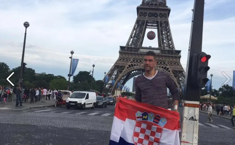 Sjećate li se ovog Vatrenog asa? Nekada je zabijao kao na traci, a sada Hrvatsku bodri s tribina