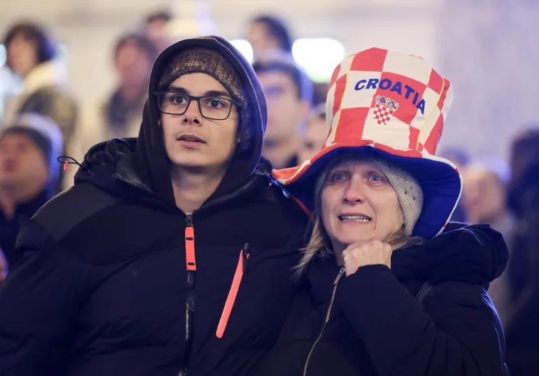 FOTO Tuga i nevjerica na licima hrvatskih navijača nakon poraza od Argentine