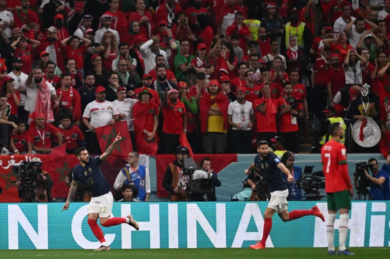 U finalu Svjetskog prvenstva će se susresti dva suigrača i velike zvijezde: Messi će igrati protiv Mbappea za vječnu slavu