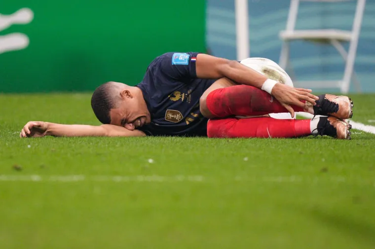 U finalu Svjetskog prvenstva će se susresti dva suigrača i velike zvijezde: Messi će igrati protiv Mbappea za vječnu slavu