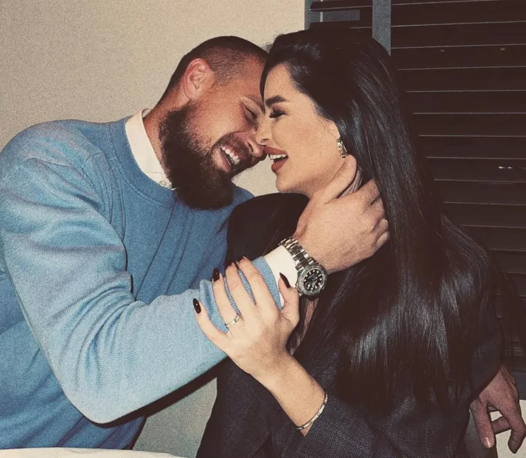 Fatalna Ana Rajković objavila fotografije kojima pokazuje koliko se voli sa svojim Predragom: 'Nitko normalan nije povjerovao u lažnu priču za koju ne postoji ni jedan dokaz, a ja sam o svemu &scaron;utjela'