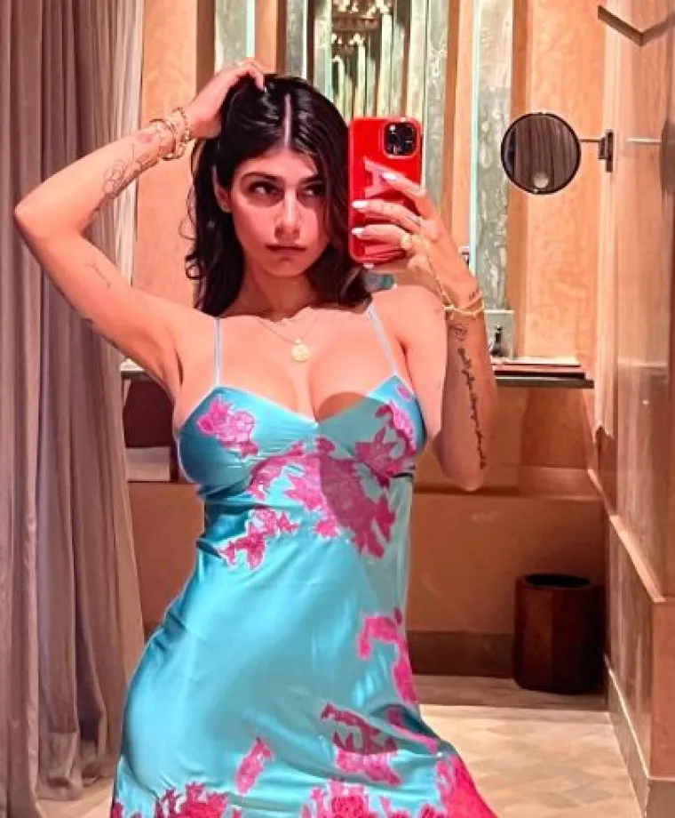 Sportska voditeljica i model OnlyFans Mia Khalifa ove je godine bila najtraženija izvođačica u Velikoj Britaniji.