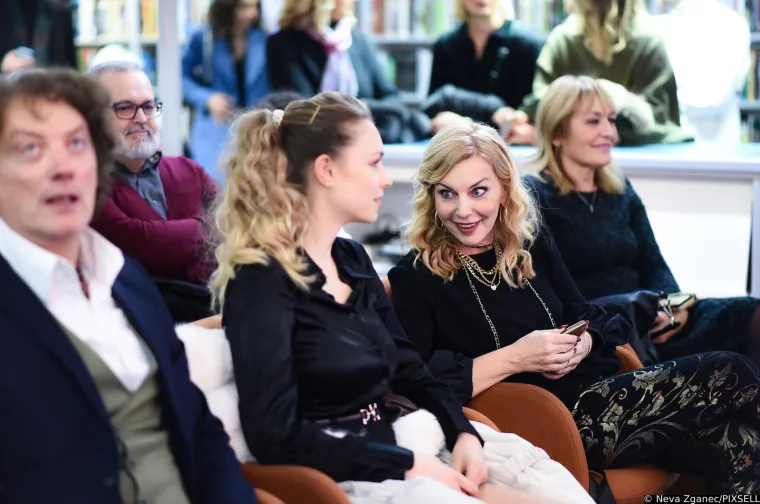 Hana Huljić u rijetkom pojavljivanju u javnosti: Cijela obitelj Huljić slavi jo&scaron; jedan uspjeh Vjekoslave