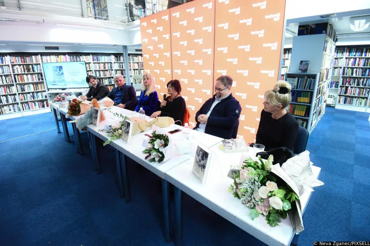 Hana Huljić u rijetkom pojavljivanju u javnosti: Cijela obitelj Huljić slavi jo&scaron; jedan uspjeh Vjekoslave