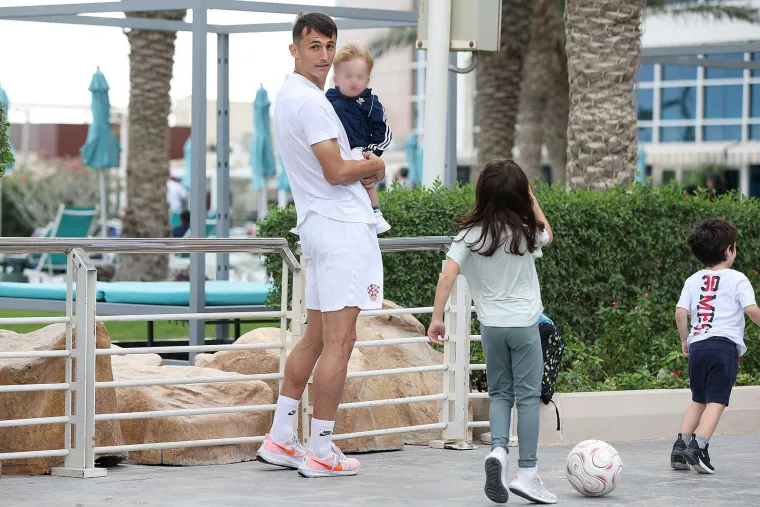 Ante Budimir je nakon buđenja iza&scaron;ao iz hotela gdje su ga dočekala njegova djeca