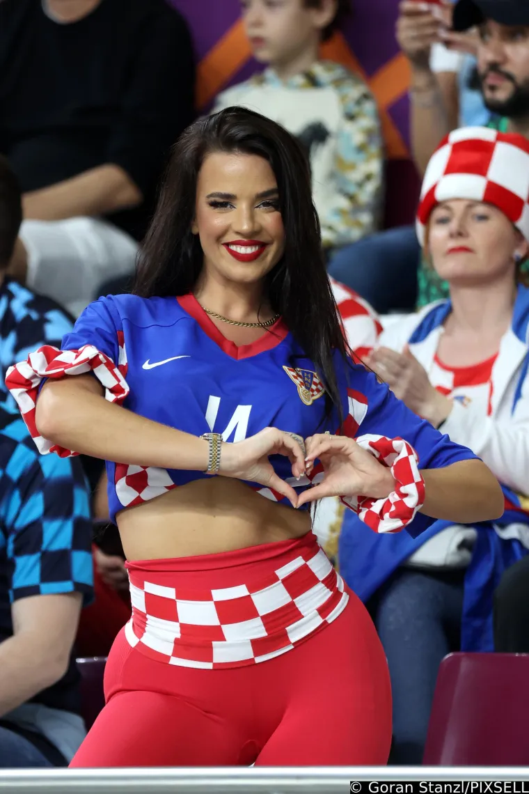 Ivana Knoll osvanula na tribinama u dosad neviđenom izdanju, ali imala je jaku konkurenciju: Kramarićeva supruga je prekrasna potpora