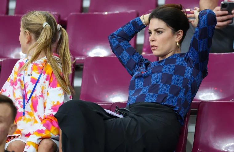 Brojni poznati i slavni do&scaron;li pružiti podr&scaron;ku Vatrenima: Kolinda ukrala svu pažnju