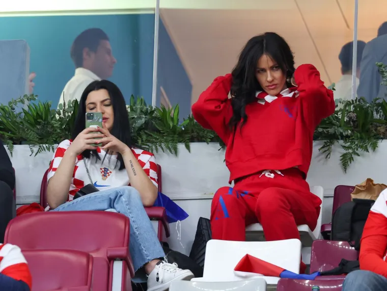 Brojni poznati i slavni do&scaron;li pružiti podr&scaron;ku Vatrenima: Kolinda ukrala svu pažnju