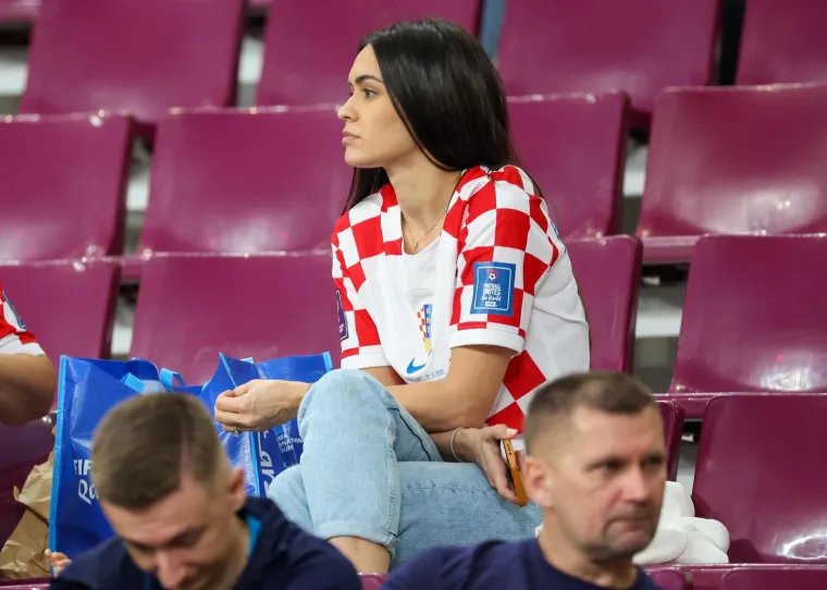 Brojni poznati i slavni do&scaron;li pružiti podr&scaron;ku Vatrenima: Kolinda ukrala svu pažnju