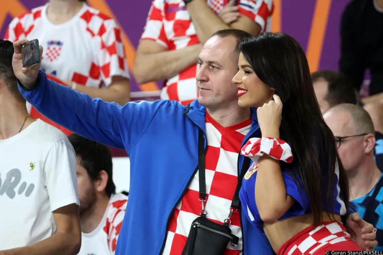 &Scaron;ef HNS-a pojavio se u svečanoj loži u dru&scaron;tvu velike face, a i nekada&scaron;nji 'sanaderovci' zauzeli su svoje pozicije