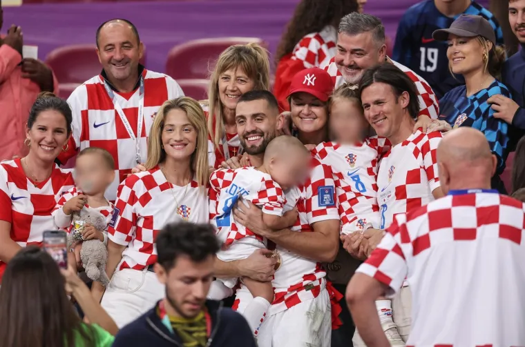 Mateo Kovačić i obitelj