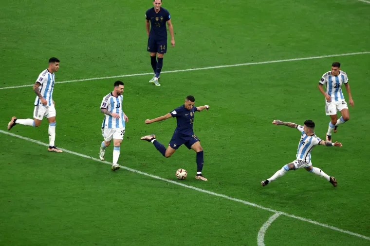 Finale iz snova! Donosimo najbolje kadrove fenomenalnog okršaja Argentine i Francuske