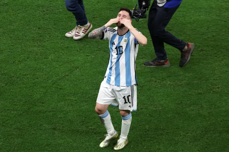 Kakve emotivne scene! Pogledajte kako su Argentinci nakon najluđeg finala proslavili svjetski naslov